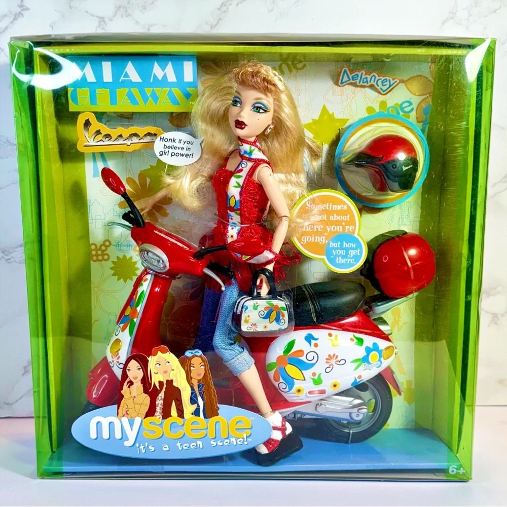 My Scene ULTRA RARE “Miami Getaway” Delancey & Vespa Giftset by Mattel